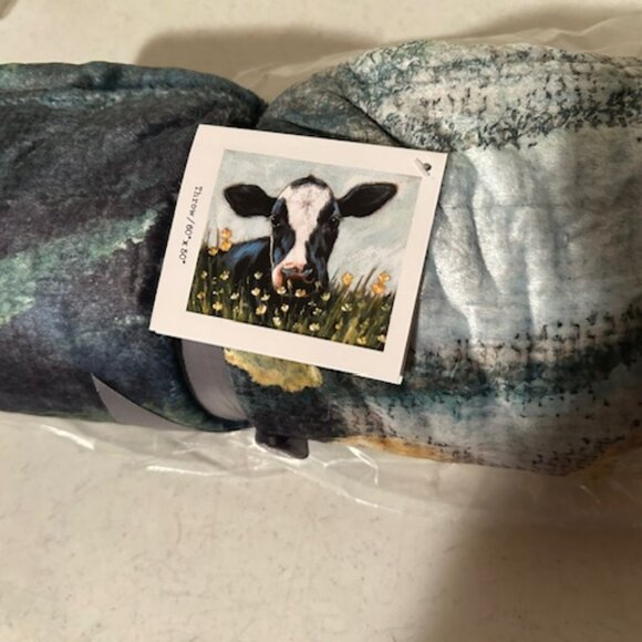 New Cow Throw Blanket - Picture 3 of 5